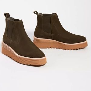 Silent D Uvika Chelsea Boots in Khaki